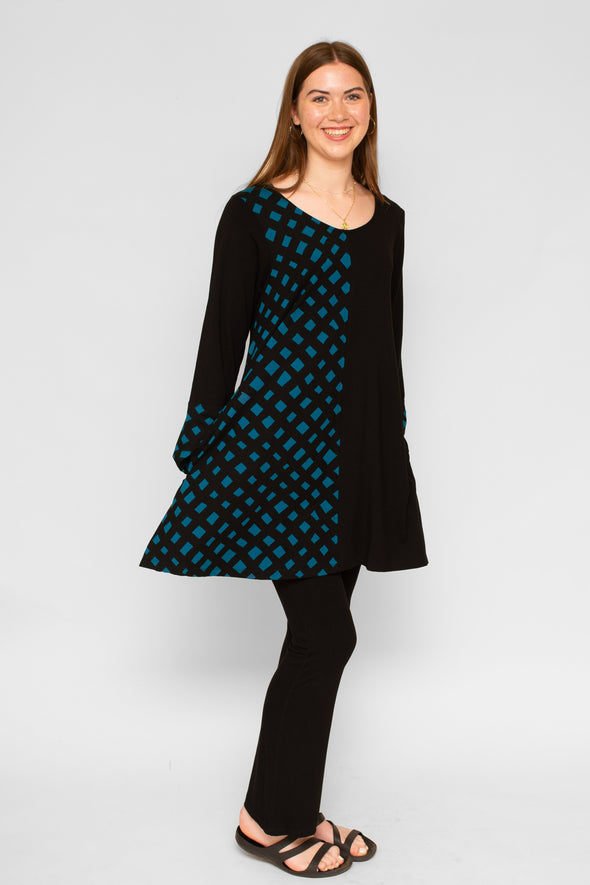 Rosalind Tunic / Lattice Noir Cosmo